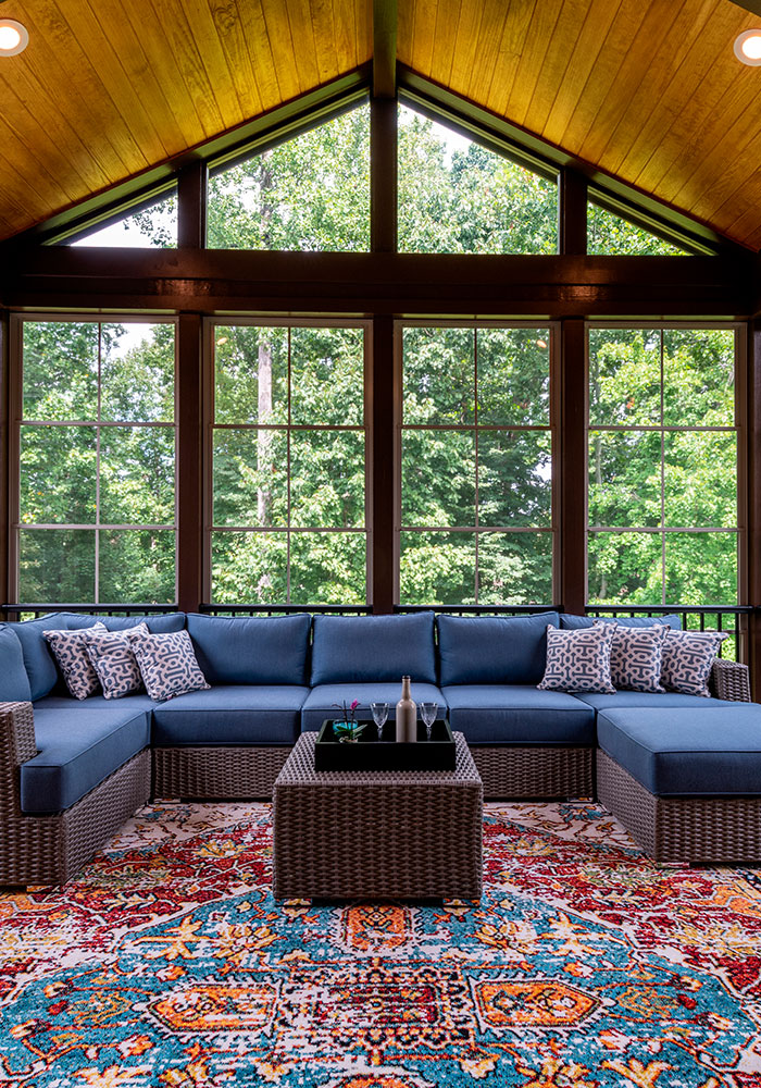 Sunrooms and screened porches